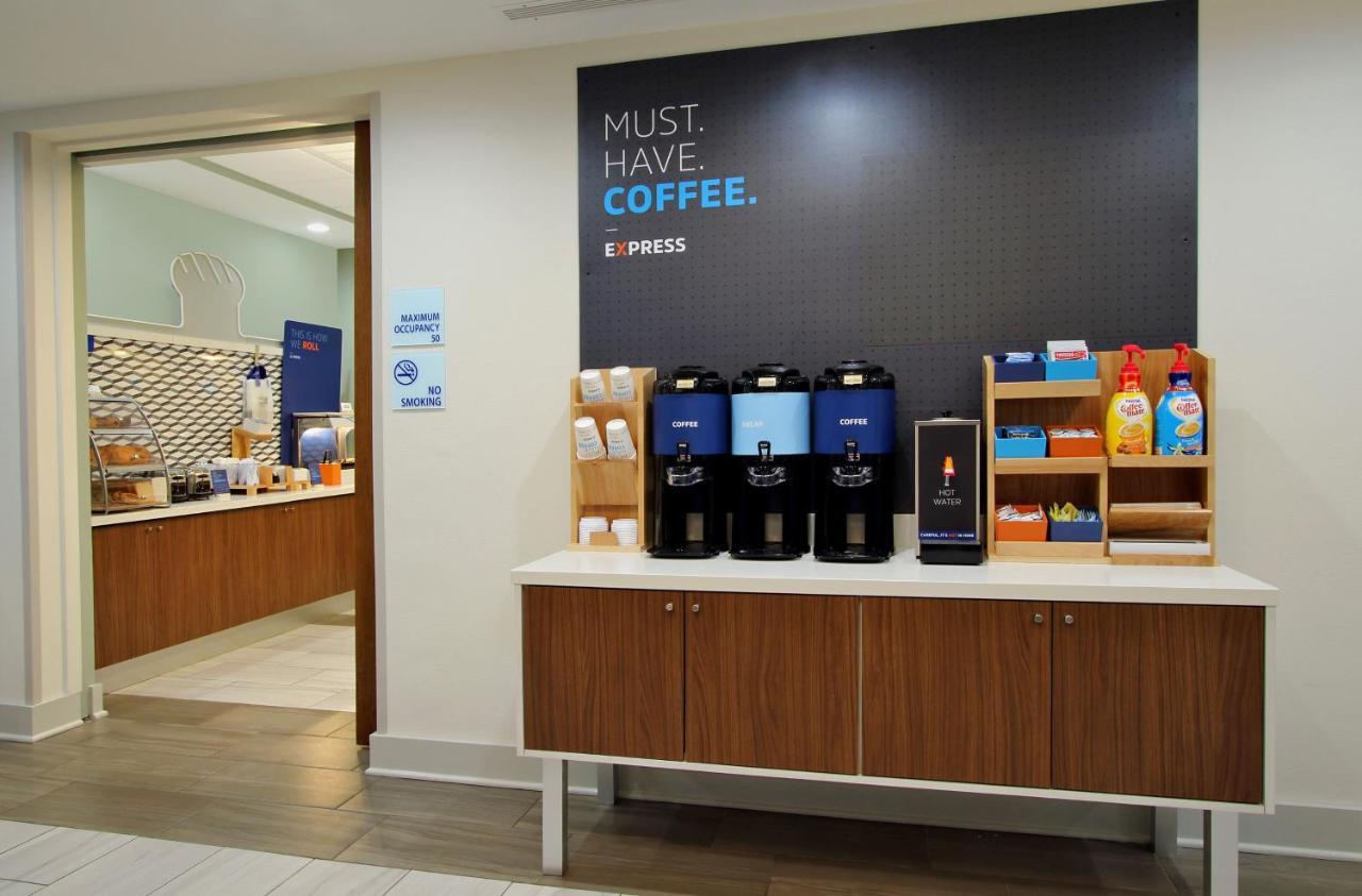 Holiday Inn Express Hotel & Suites Montgomery Boyd-Cooper Parkway By Ihg Ngoại thất bức ảnh